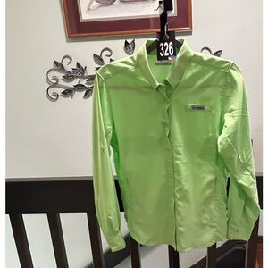 Brand New Columbia Green Snap-Up Shirt Size SP #326